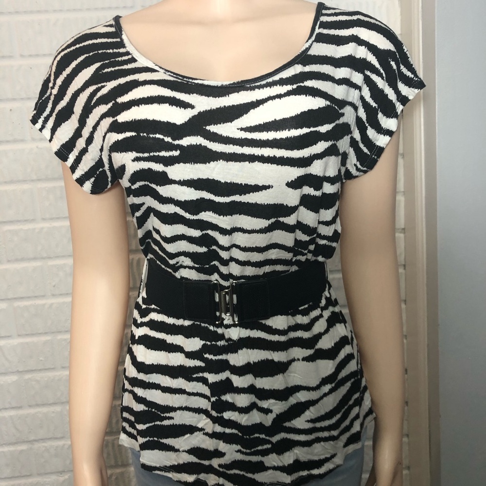 Zebra design top